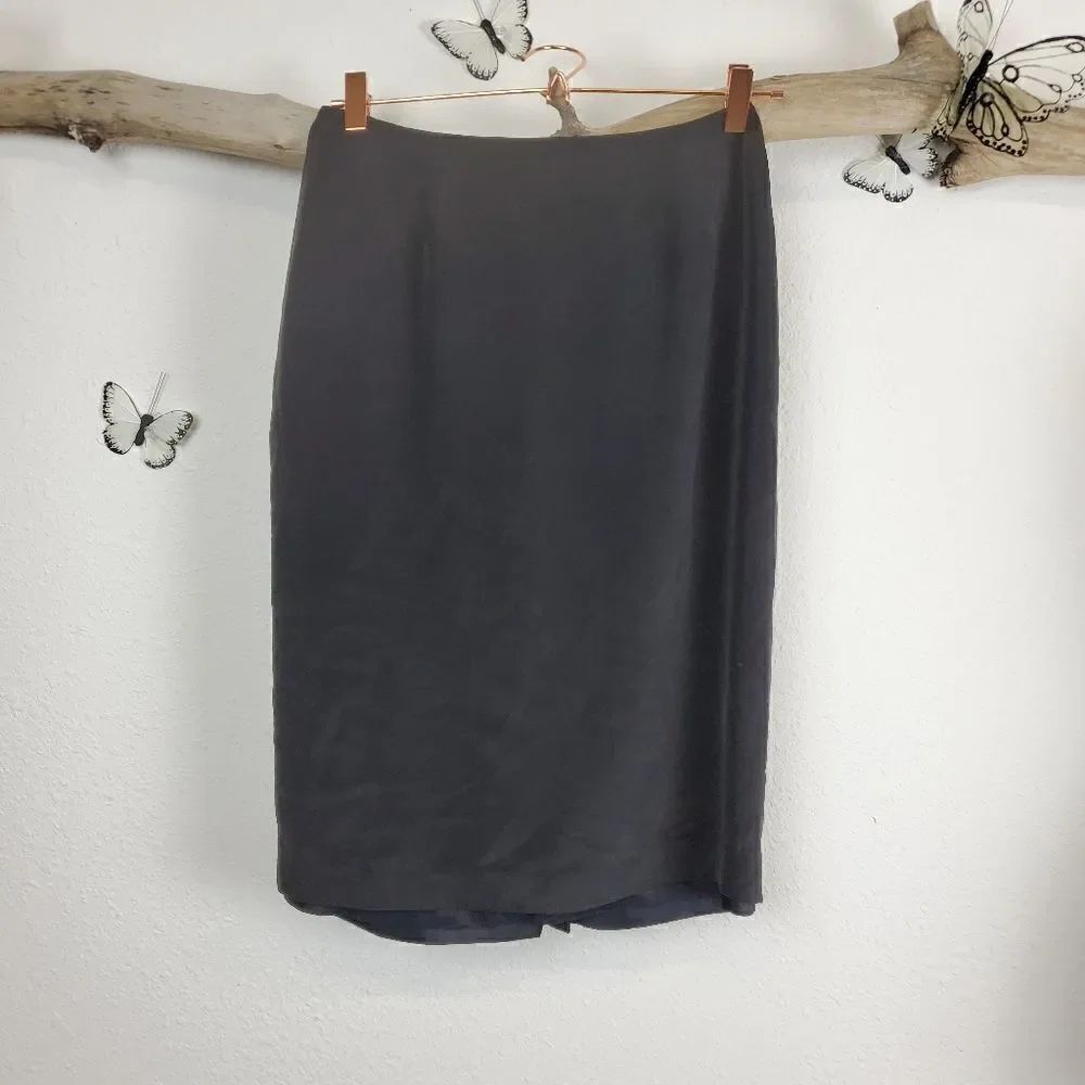 Linda Allard Ellen tracy black silk pencil skirt